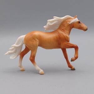 Breyer Palomino Lusitano Stablemate